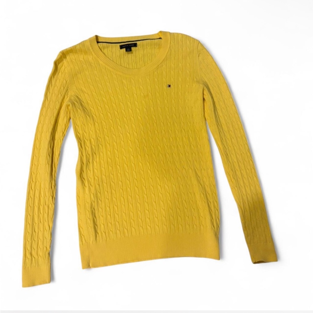 Tommy Hilfiger Women's Mustard Yellow Cable Knit Sweater